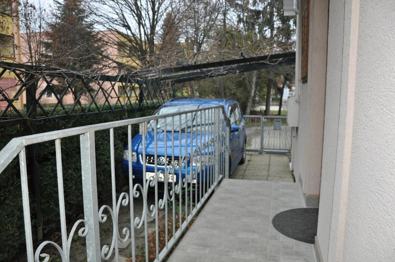 Herbert Apartman Бік Екстер'єр фото